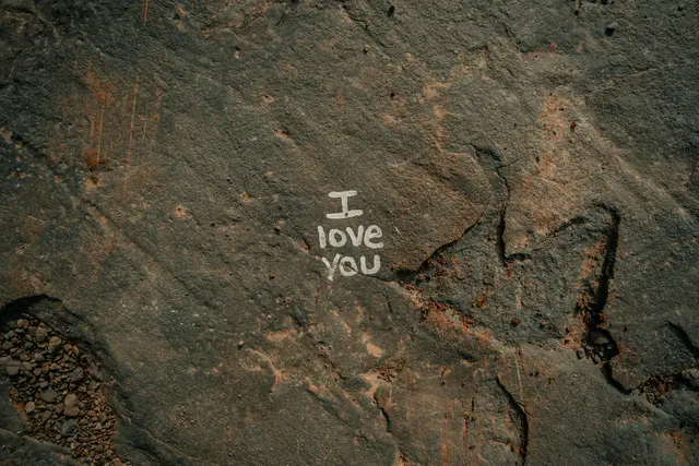 Japanese Language I Love You: How to Say It Naturally